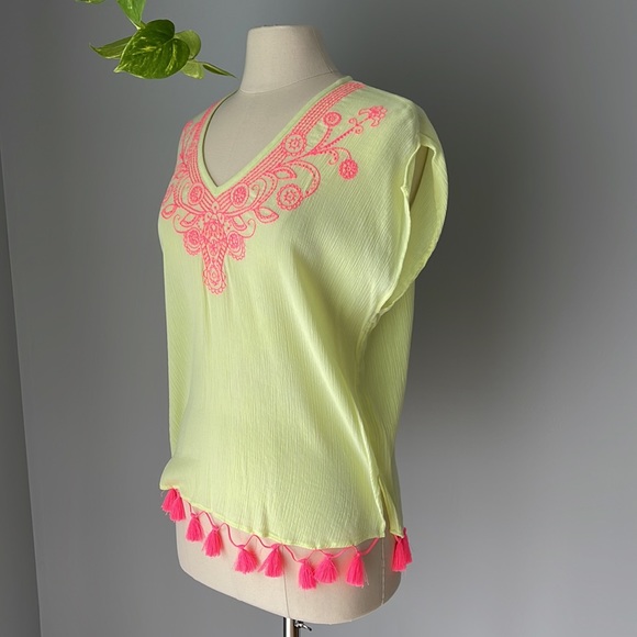 Lilly Pulitzer Neon Yellow Blouse Pink Embroidery with Tassels - Picture 2 of 7